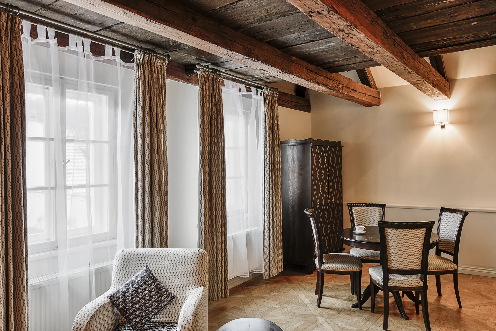 Duplex Suite with city view gallery preview 2
