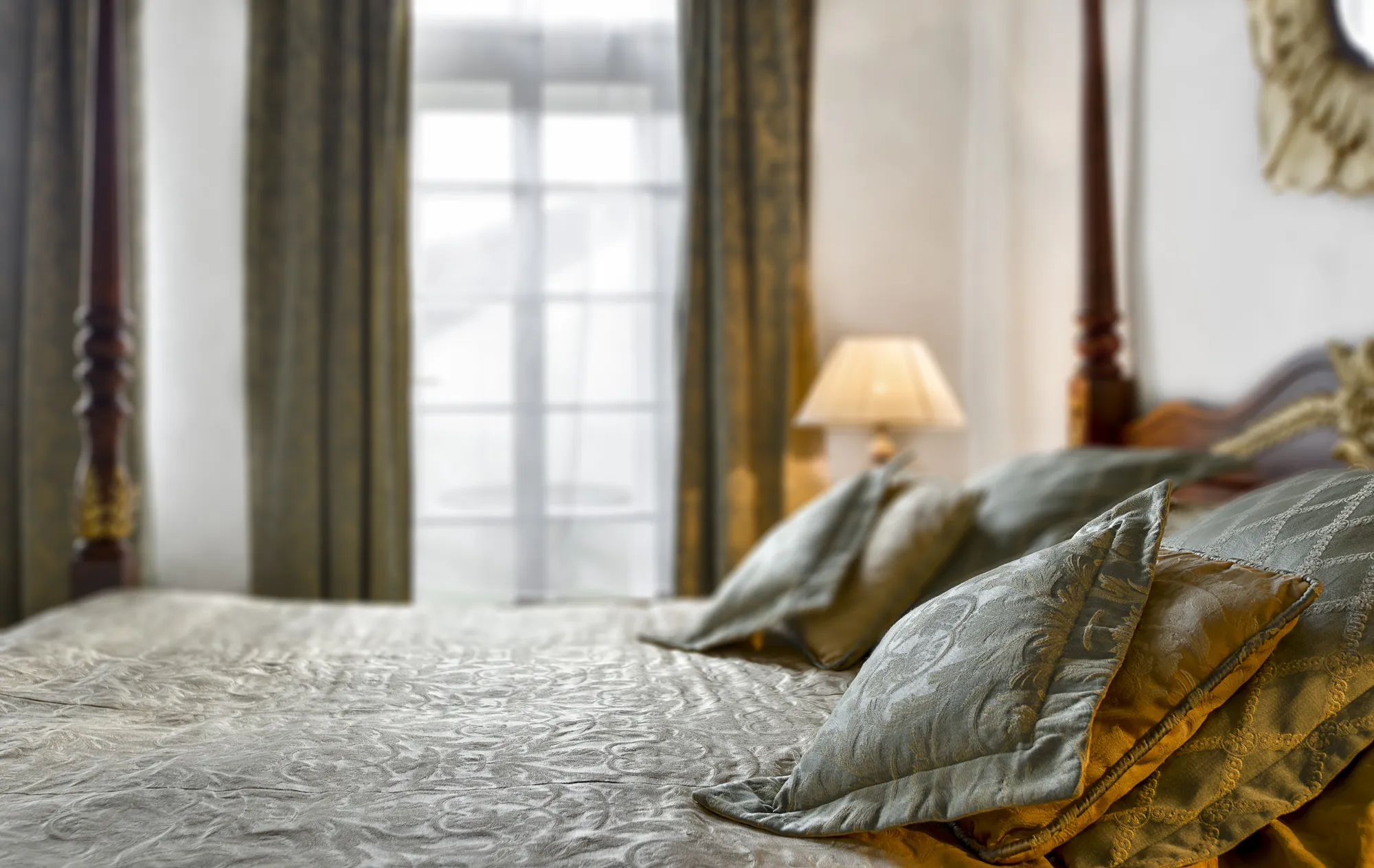 Suite with balcony gallery preview 3